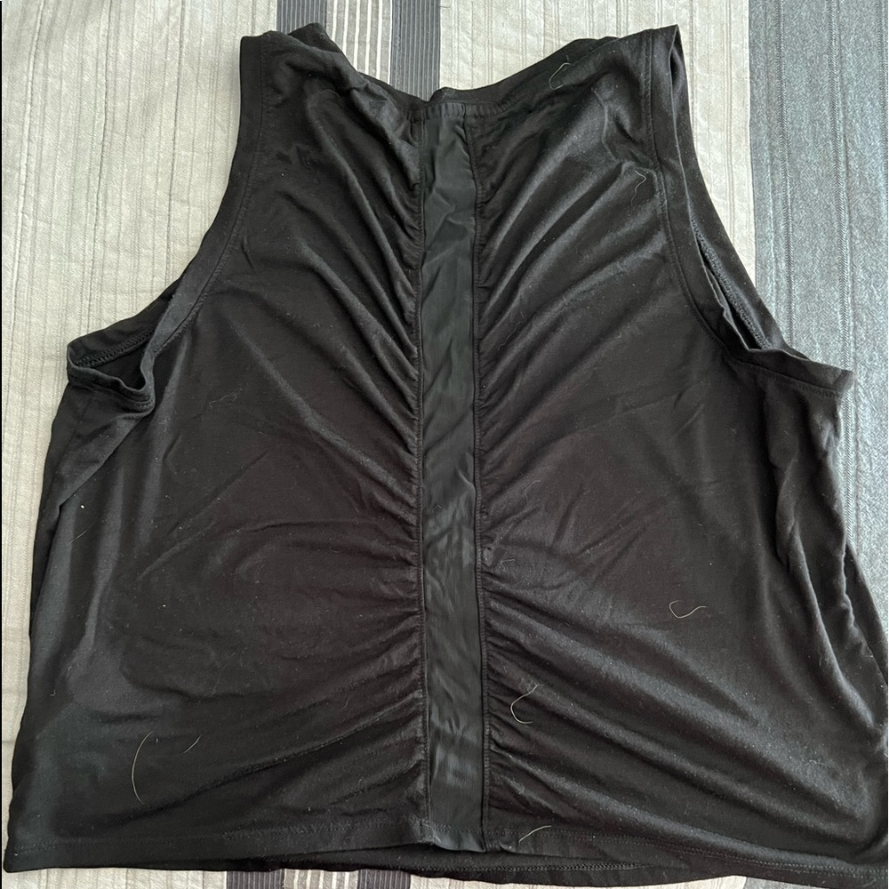 Old Navy Athletic Crop Top